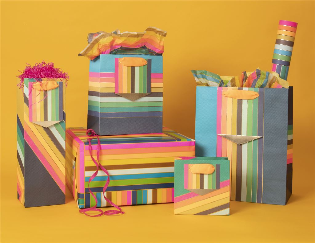 Gift Bag Bottle Frontier with Gift Tag