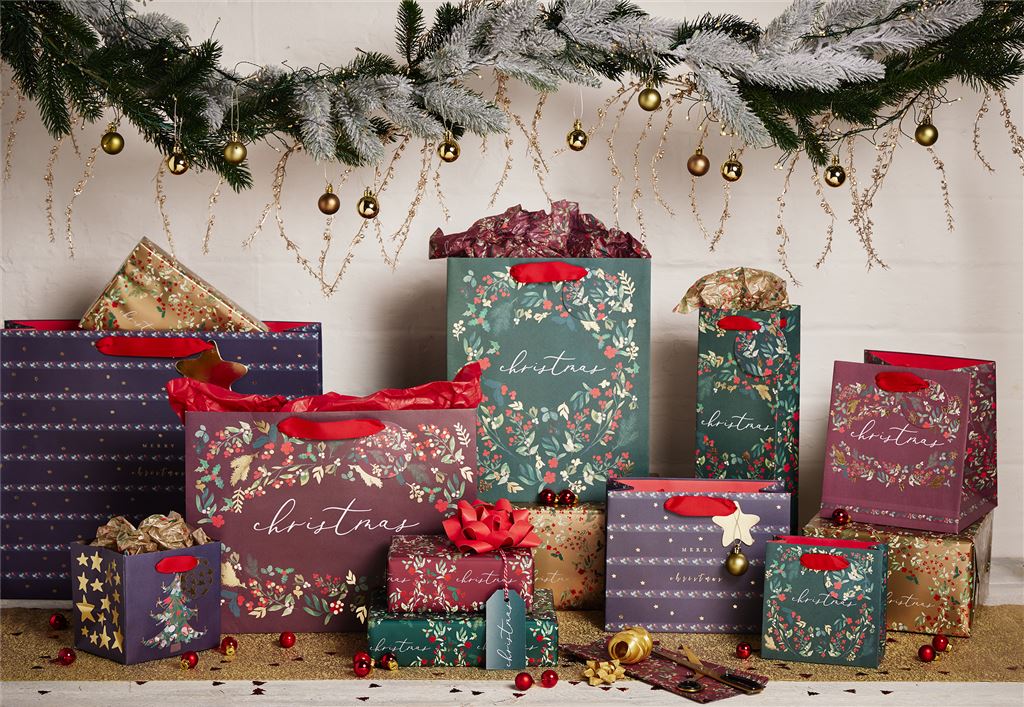 Christmas Wreath Carrier