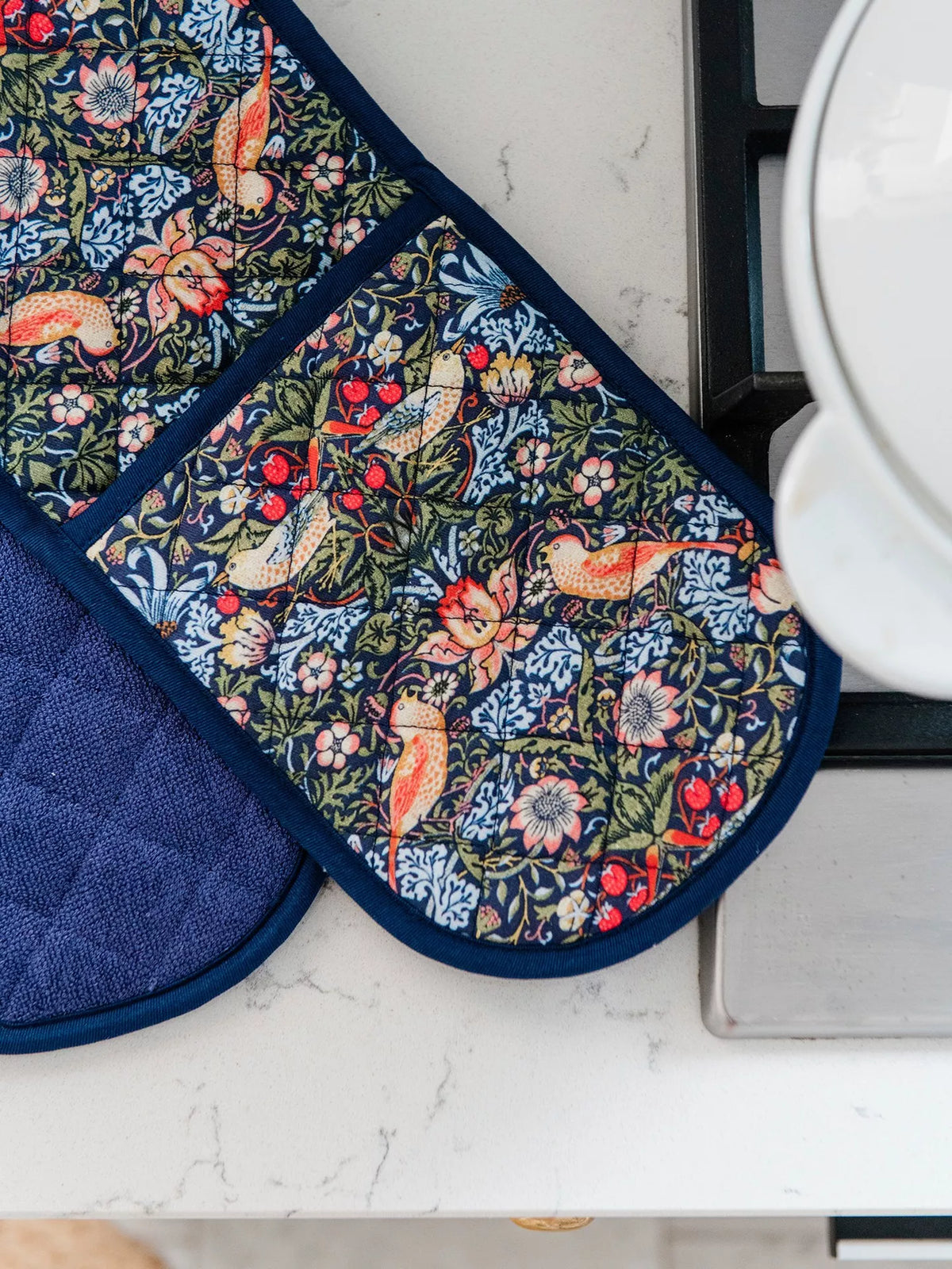Strawberry Thief Organic Cotton Oven Gloves