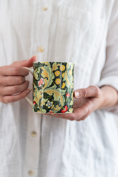 Leicester Wallpaper China Mug