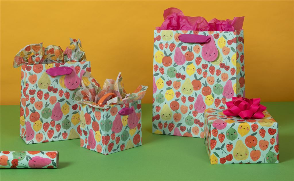 Large Gift Bag Fruit Cocktail with Gift Tag