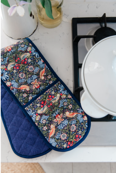 Strawberry Thief Oven Gloves